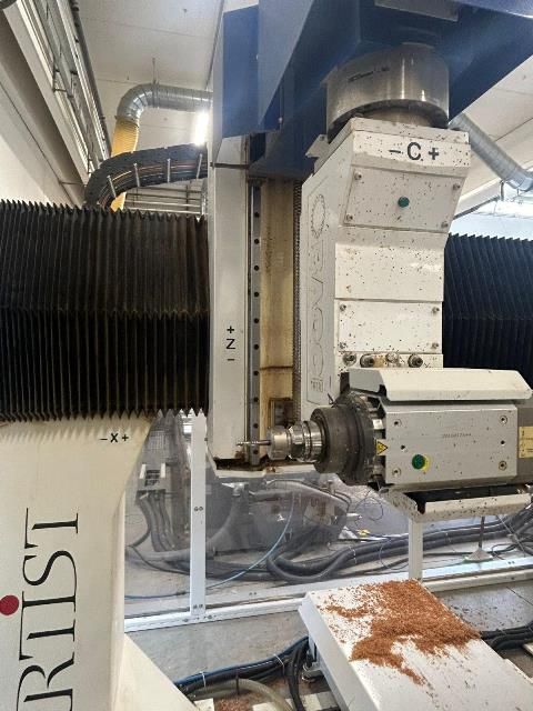 4CN302408-Caselli-Group-5-AXIS-WORKING-CENTER-BACCI-ARTIST_05.jpeg