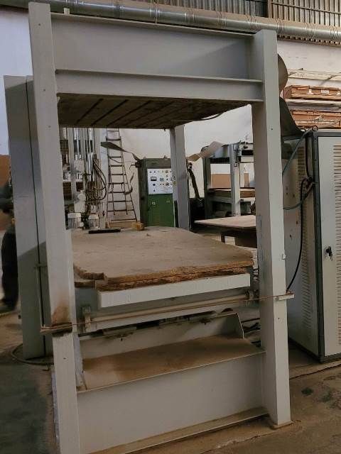 4PR252431-Caselli-Group-BENDING-PRESS.jfif