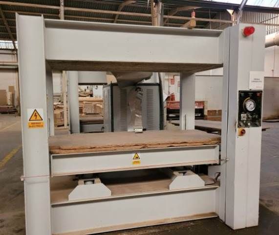 4PR252432-Caselli-Group-BENDING-PRESS.jfif